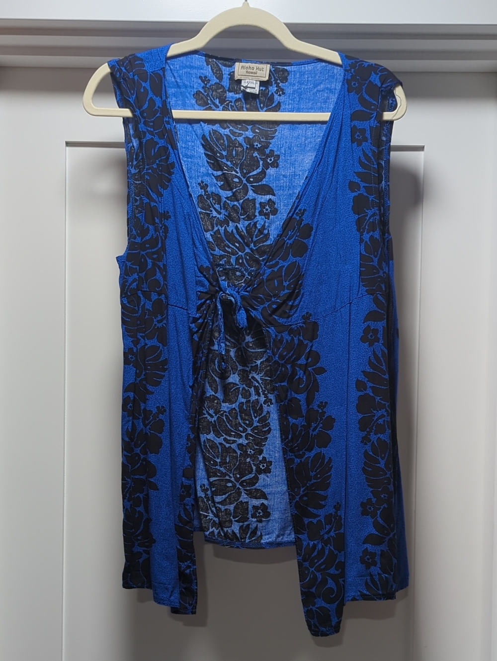 Tie-Front Floral Hawaiian Kimono in Royal Blue & Black